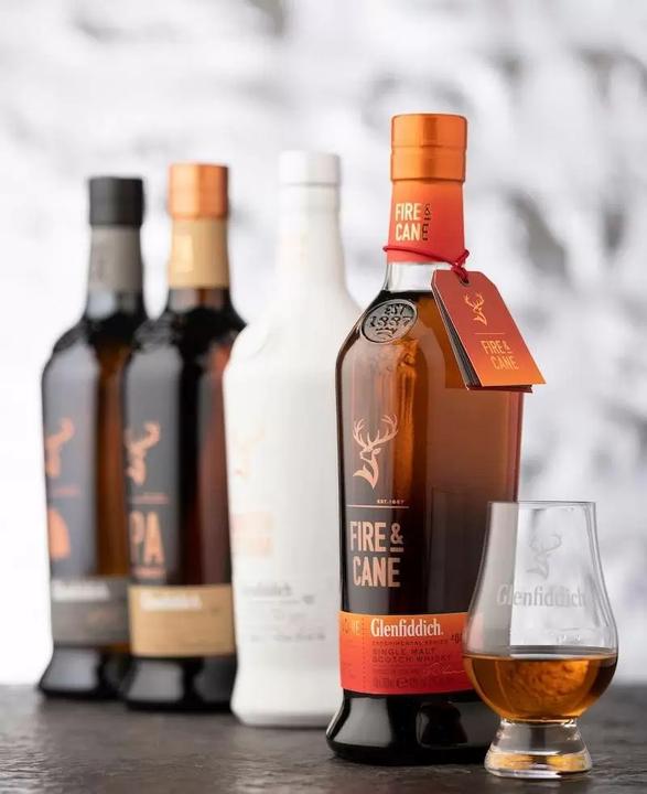 Image du produit Glenfiddich Single Malt Fire & Cane Experimental (Single Malt, Scotch Whisky, 1 x 70 cl)