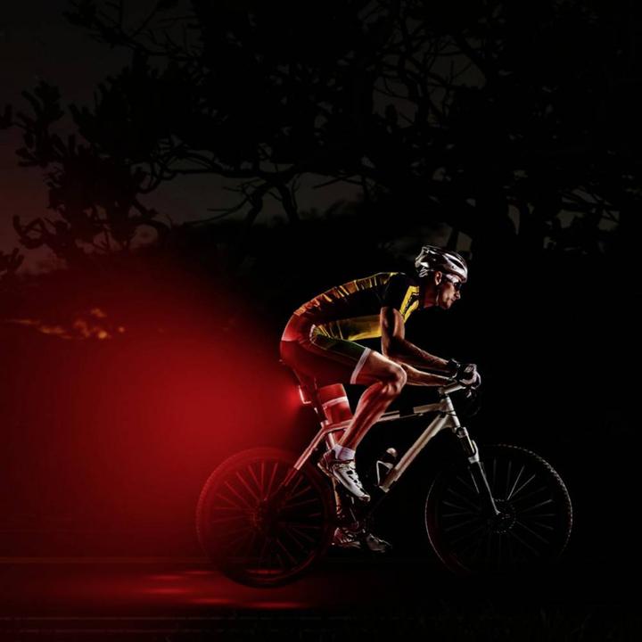 Productafbeelding Fischer Fiets LED oplaadbaar achterlicht PLUS TWIN STOP van aluminium, met bodemverlichting, automatische