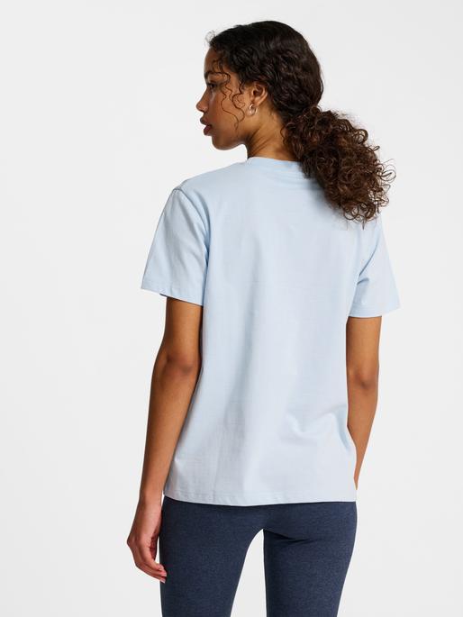 Actual product image hummel hmlPULSE W T-SHIRT (XS)