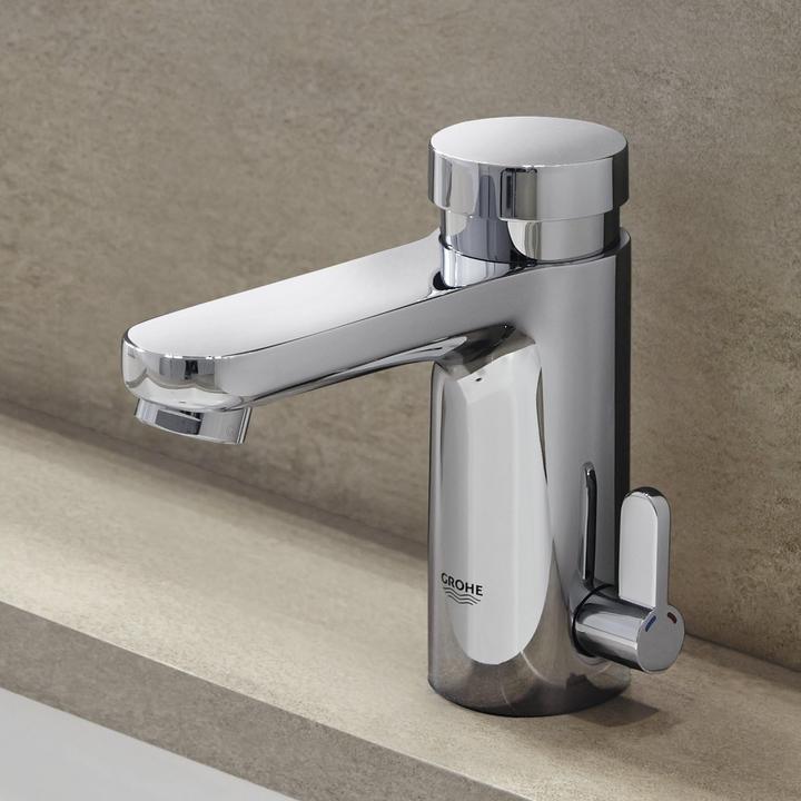Productafbeelding Grohe Zelfsluitende waterkraan EUROSMART CT met mengsel gladde body chroom