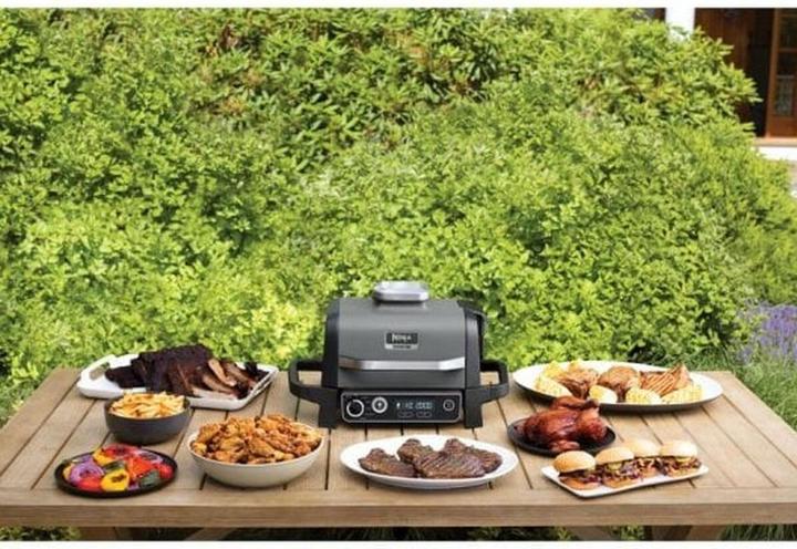 Actual product image Ninja Woodfire Outdoor Grill (2.40 kW)