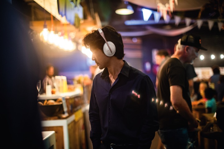 Image du produit Bose Headphones 700 (ANC, 20 h, Sans fil)