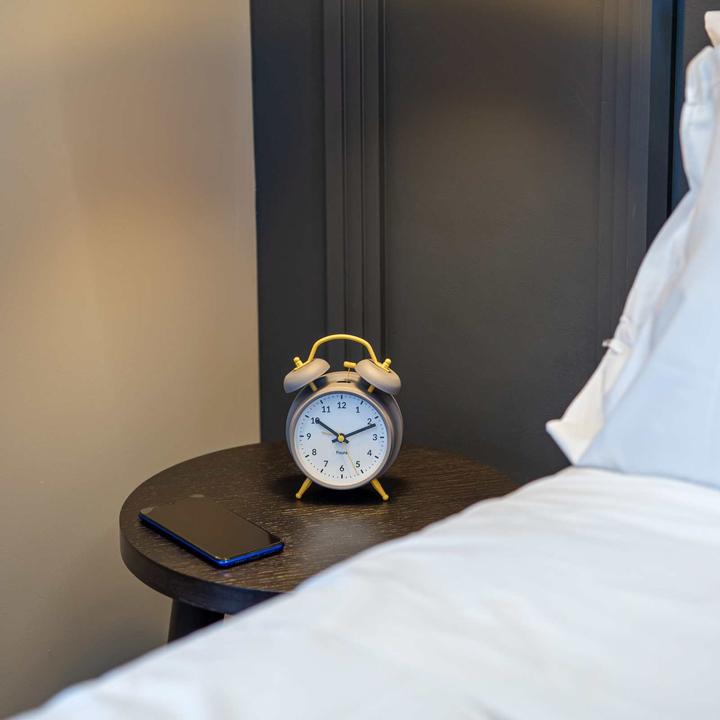 Produktbild Fisura RETRO ALARM CLOCK grey