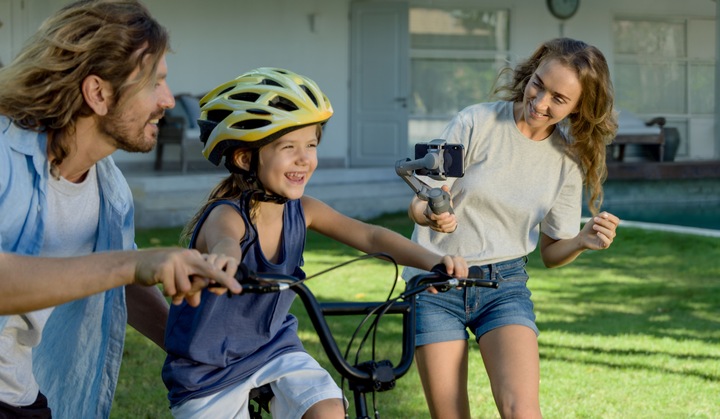 Image du produit DJI Gimbal pour smartphone Osmo Mobile 3 (0.20 kg)