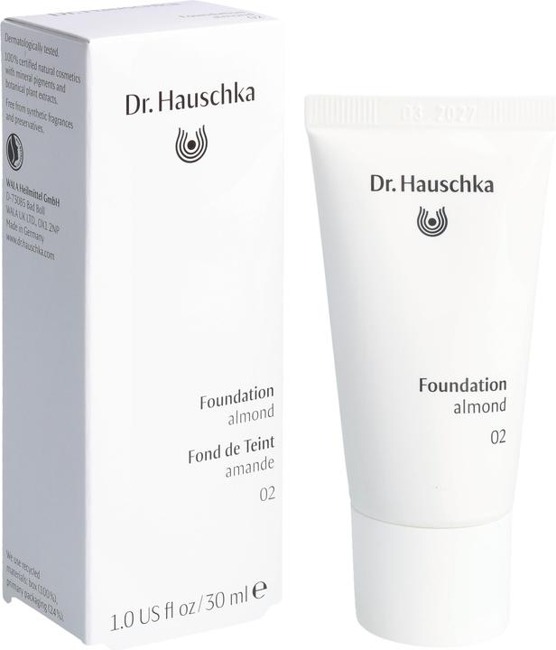 Produktbild Dr. Hauschka Foundation 02 almond 30 ml (02 Almond)