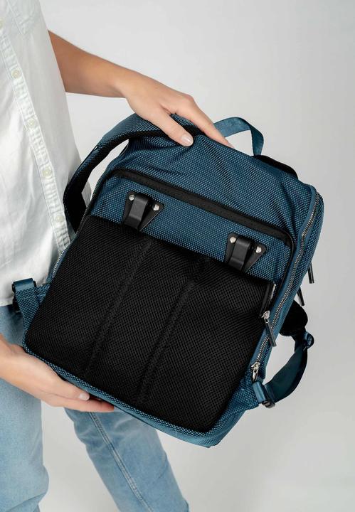 Actual product image Suri Frey Backpack SURI Sports Marry (16.12 l)