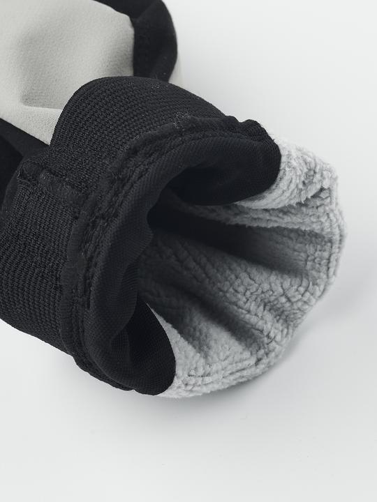 Actual product image Hestra Windstopper Tracker - 5 fingers (M)
