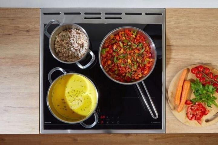 Produktbild Gorenje GECS5C70XPA