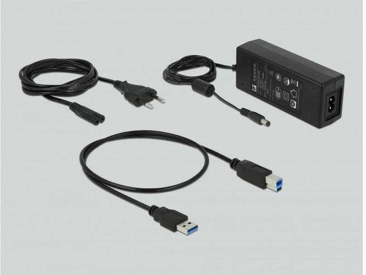 Actual product image Delock Docking and cloning station 64098 for 5x 2.5 SATA HDD / SSD