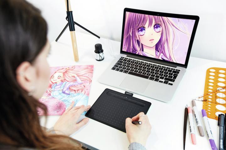Actual product image Wacom Intuos S Bluetooth Black (2540 lpi)