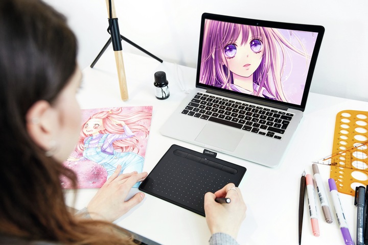 Immagine prodotto Wacom Intuos S Bluetooth Nero (2540 lpi)