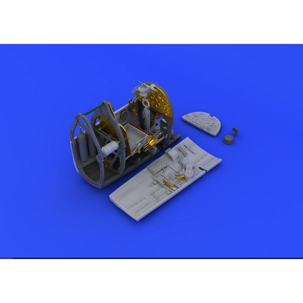 Eduard Spitfire Mk.VIII cockpit for