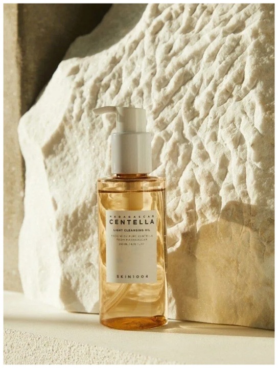 Immagine prodotto Skin1004 Madagascar Centella Olio detergente leggero Olio detergente leggero per il viso 200 Ml (Petrolifera, 200 ml)