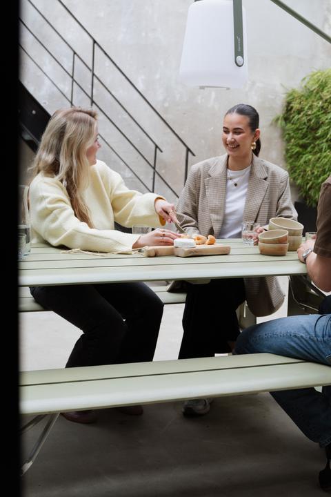 Produktbild Zuiver Outdoor Table Avenue Desert Sage (79 cm)