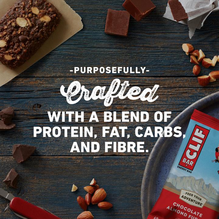 Immagine prodotto Clif Bar Barretta energetica (Mandorla, Cioccolato, Avena, 12 pz., 816 g)