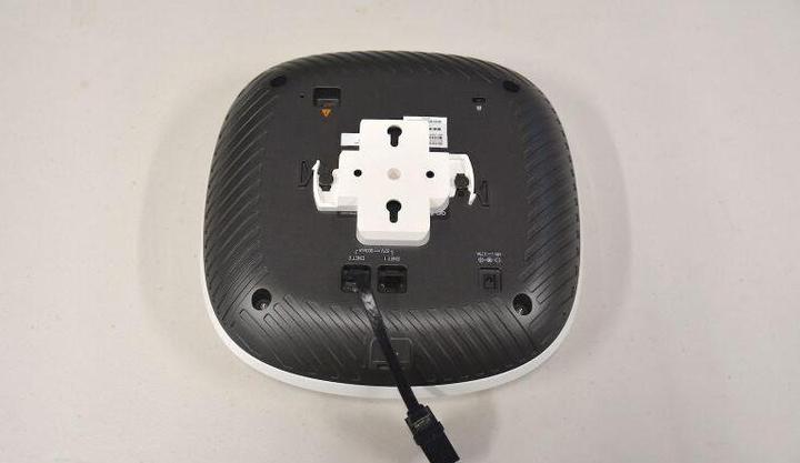 Actual product image Aruba AP-303H-MNTD