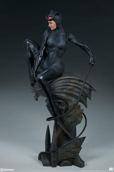 Produktbild Sideshow DC Comics “Catwoman” Premium Format Figur