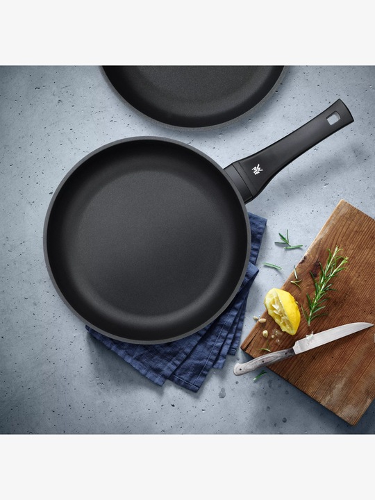 Image du produit WMF Poêles à frire PERMADUR EXCELLENT ensemble de 2 (24 cm, Ensemble de casseroles et de poêles de cuisson, Aluminium)