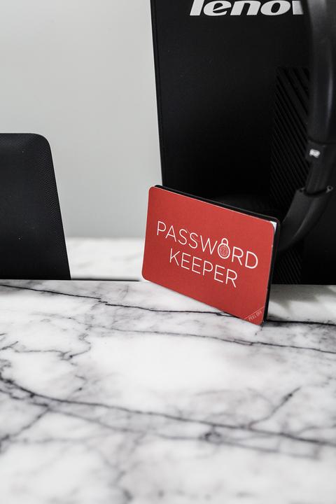 Produktbild Kikkerland Password Keeper Book (Kein Einband)