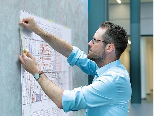 Produktbild tesa Fixier- und Abdeckband, rückstandsfrei ablösbar (19 mm)