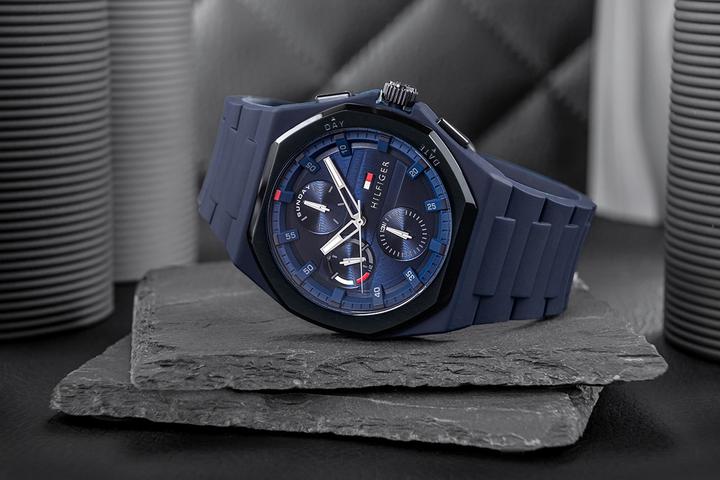 Produktbild Tommy Hilfiger Neo Herrenuhr 1792122 + BOX (44 mm)