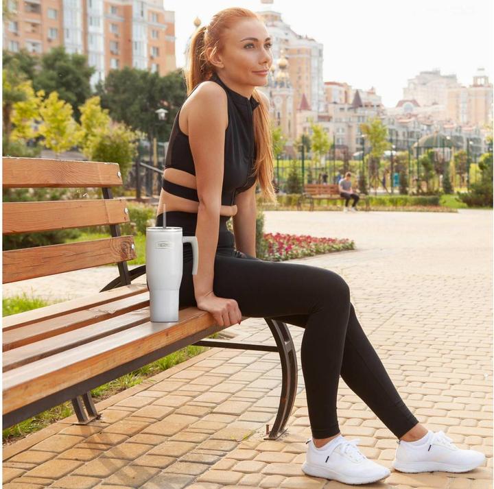 Actual product image Thermos ® Isolierbecher Refreshing Series grau 1,1 l (1.10 l)