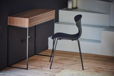 Actual product image Jan Kurtz Konsoltisch DINA, Gestell: Stahlrohr schwarz (34 x 34 x 78 cm)