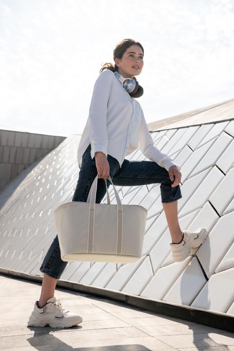 Actual product image reisenthel coolerbag herringbone sand (20 l)