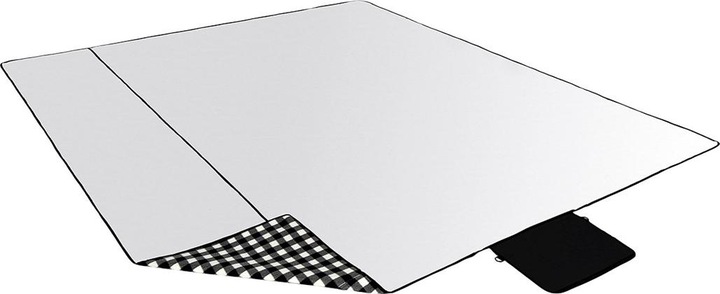 Actual product image Nils White and Black