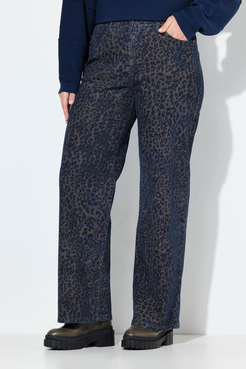 Actual product image Ulla Popken Leopard Print Stretch Fit Jeans (42)
