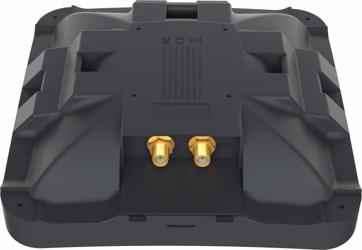 MikroTik MTAO-LTE-5D-SQ: Outdoor Antenne