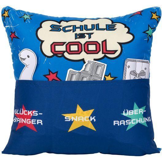 Hergo, Geschenkverpackung, Kissen Sofahelden aus Stoff Schule ist cool 43x43 cm mit Taschen (Geschenktüte, 1 x)