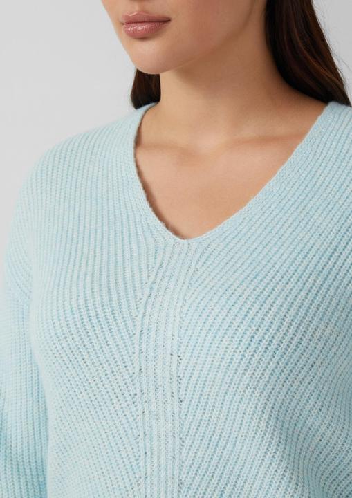 Produktbild s.Oliver Strickpullover Weicher Strickpullover im Relaxed Fit mit V-Ausschnitt (52)