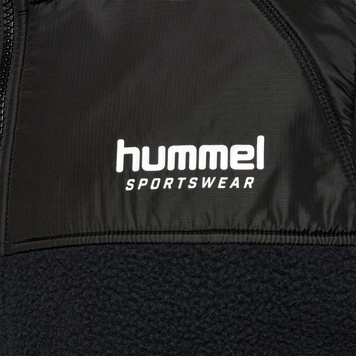 Actual product image hummel Hmllgc Theo Fleece Waistcoat (M)