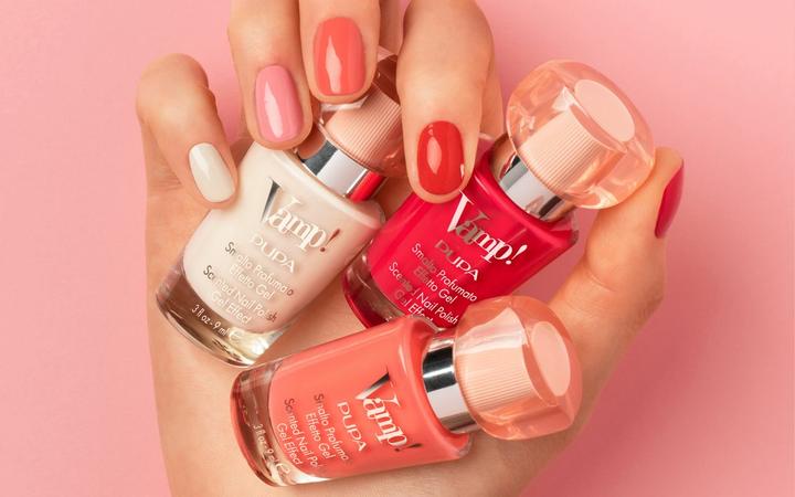 Productafbeelding Pupa Milano Vamp! Pasteluitgave Stralend Koraal (111 Stralend koraal, Gel effect nagellak)