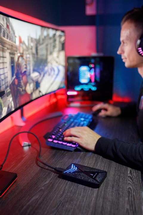 Actual product image SureFire Gaming Bunker (1000 GB)