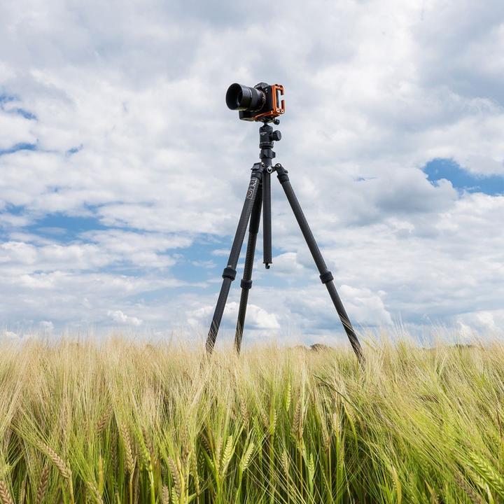 Actual product image Fotopro Sherpa Plus Carbon Tripod Black (Carbon)
