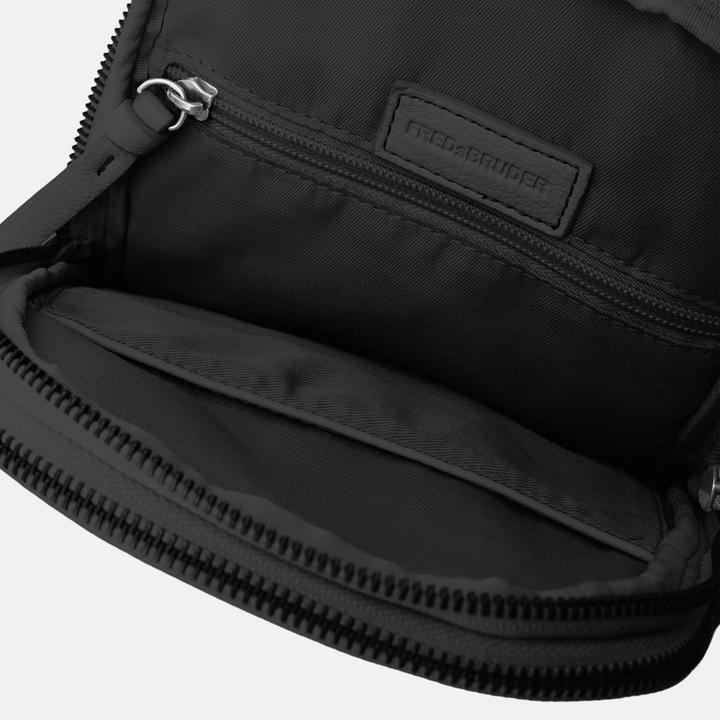 Actual product image FredsBruder Bestie City Rucksack Leder 29 cm (2 l)