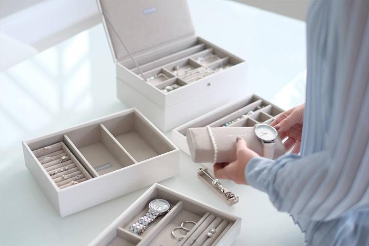 Actual product image Stackers Classic 25