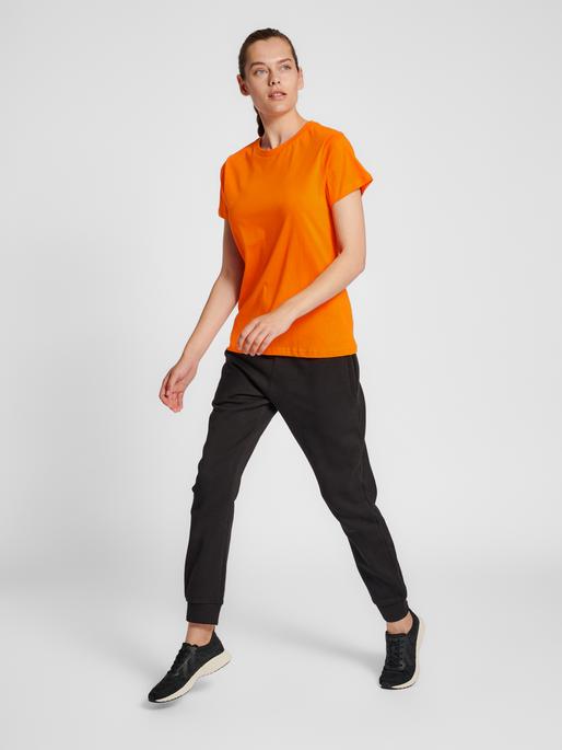 Produktbild hummel Hmlred Basic T-Shirt S/S Woman (XS)
