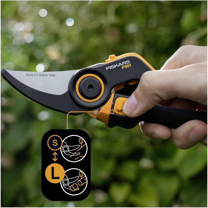 Image du produit Fiskars Gartenschere Bypass X-series DualAction P981