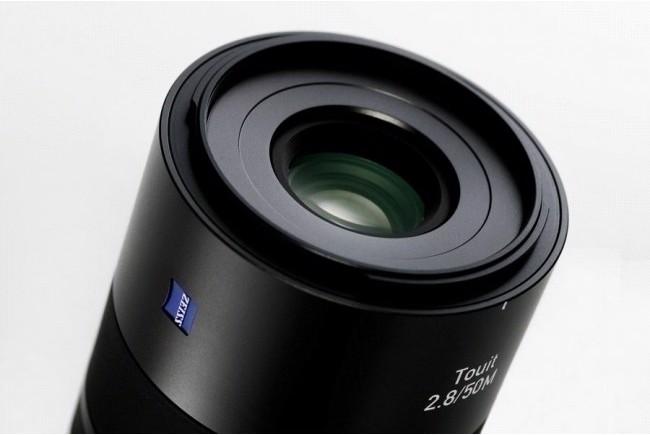 Immagine prodotto Zeiss Touit 50mm f/2.8 (Sony E, APS-C / DX)