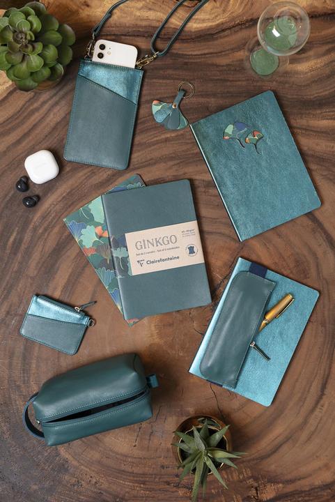 Image du produit Clairefontaine Ginkgo, Notizbuch aus Leder, A5 14,8x21 cm, 72 Blatt liniert 90g, sortiert - (A5, À rayures, Couverture souple)