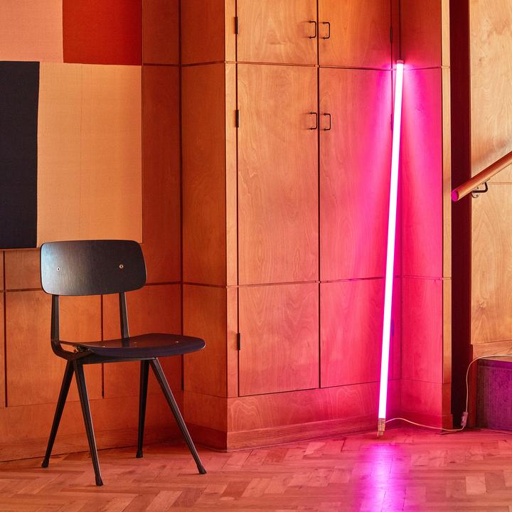 Immagine prodotto HAY Neon LED-Röhre (Rosso, 150 cm, Interno)