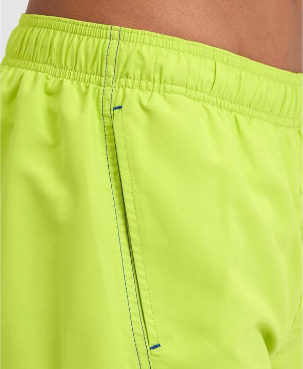 Neon Blue, soft green