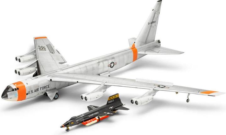 Produktbild Revell B-52D Stratofortress Platinum Edition