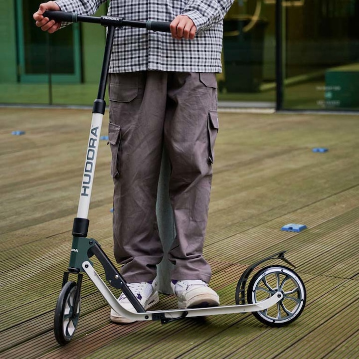 Produktbild Hudora Big Wheel 205 Advanced