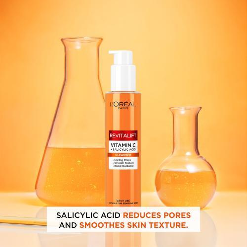 Actual product image L'Oréal Paris Revitalift Clinical Vitamin C + Salicylic Acid Cleanser (Cleansing Foam, 150 ml)