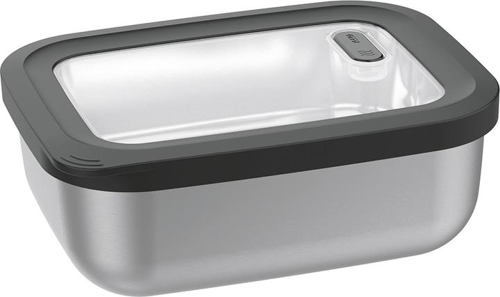 Storage containers