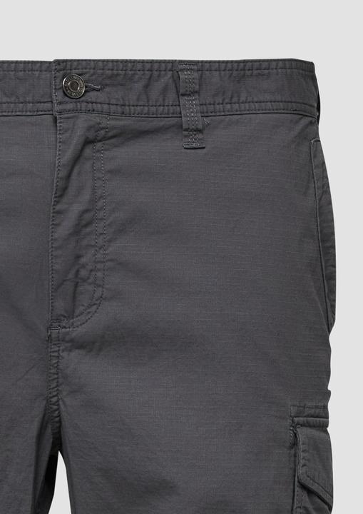 Produktbild s.Oliver File: Rippstopp-Bermuda mit Cargotaschen (38)